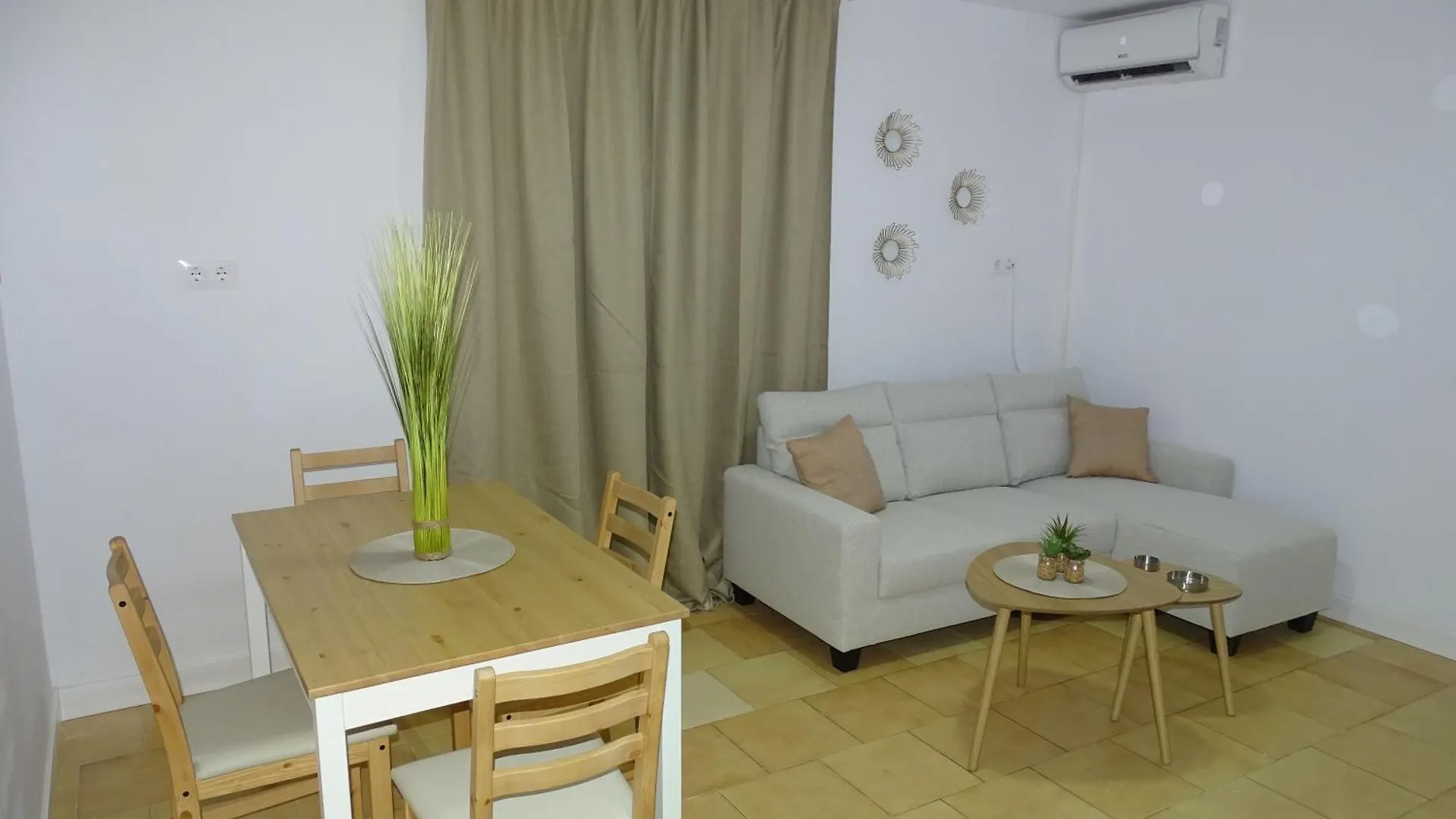 Casasjerezanas Valerian Apartamento Jerez de la Frontera Espanha